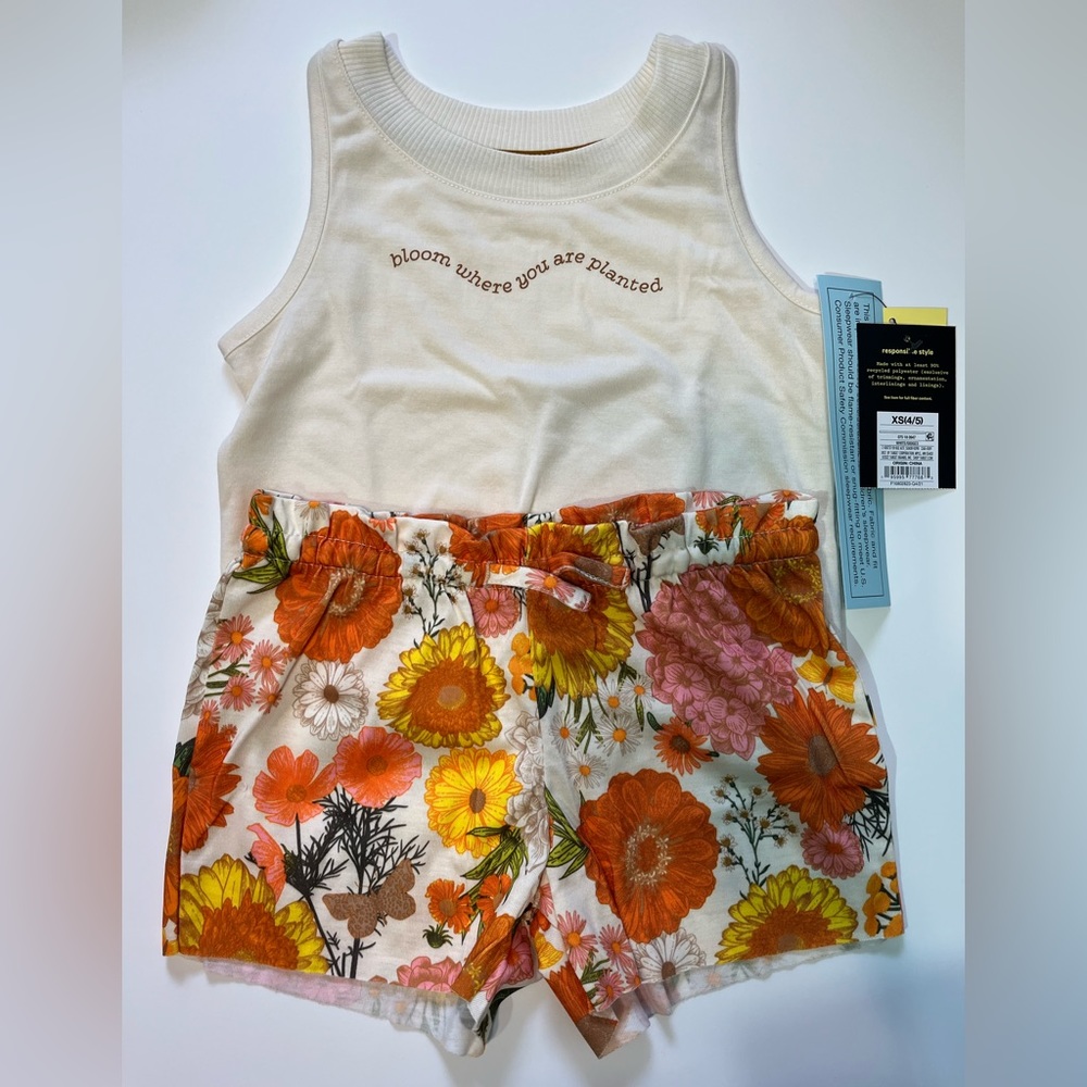 Art Class Child Set Shirt & Shorts Size XS NWT